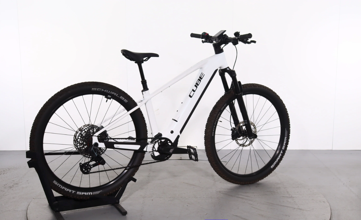 Cube Reaction Hybrid SLT   ( Año 2025  ) - Bicicleta Reacondicionada