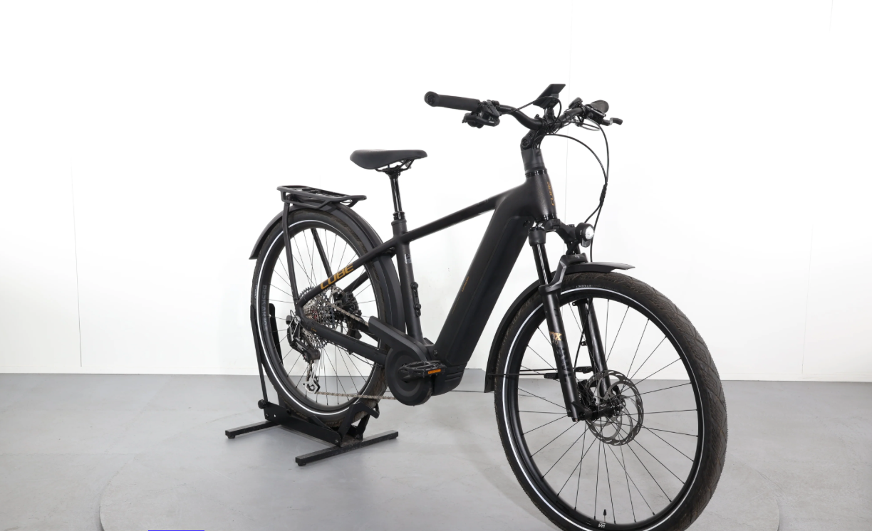 Cube Kathmandu Hyb SLT 800   ( Año 2025  ) - Bicicleta Reacondicionada