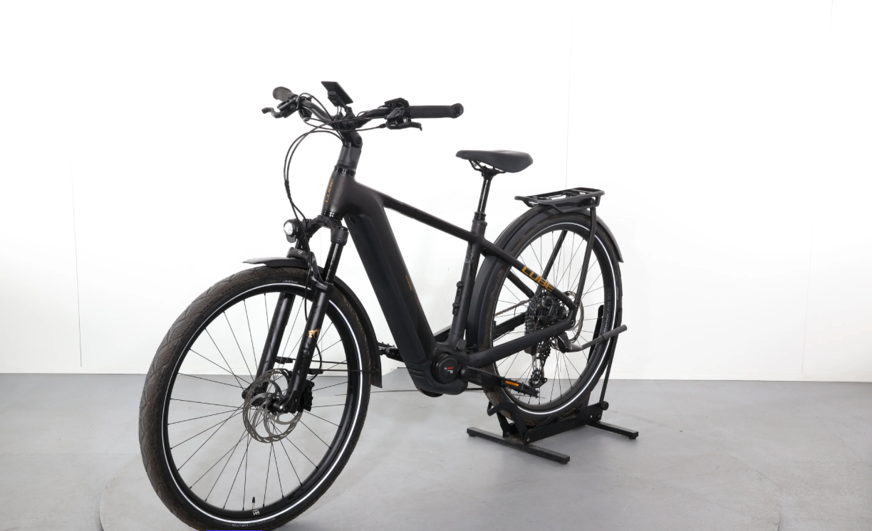 Cube Kathmandu Hyb SLT 800   ( Año 2025  ) - Bicicleta Reacondicionada