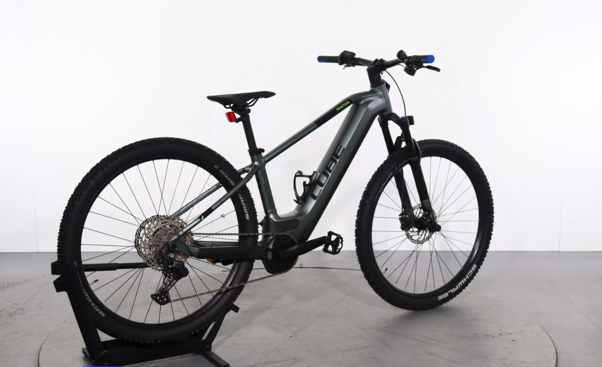Cube Reaction Hybrid Pro   ( Año 2024  ) - Bicicleta Reacondicionada