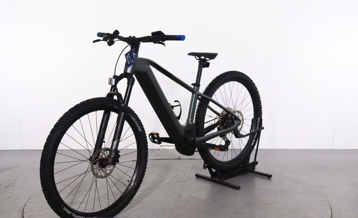 Cube Reaction Hybrid Pro   ( Año 2024  ) - Bicicleta Reacondicionada
