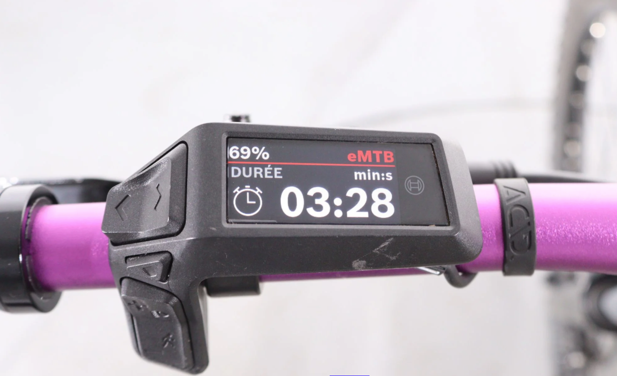 Cube Reaction Hybrid Performance 625   ( Año 2024  ) - Bicicleta Reacondicionada
