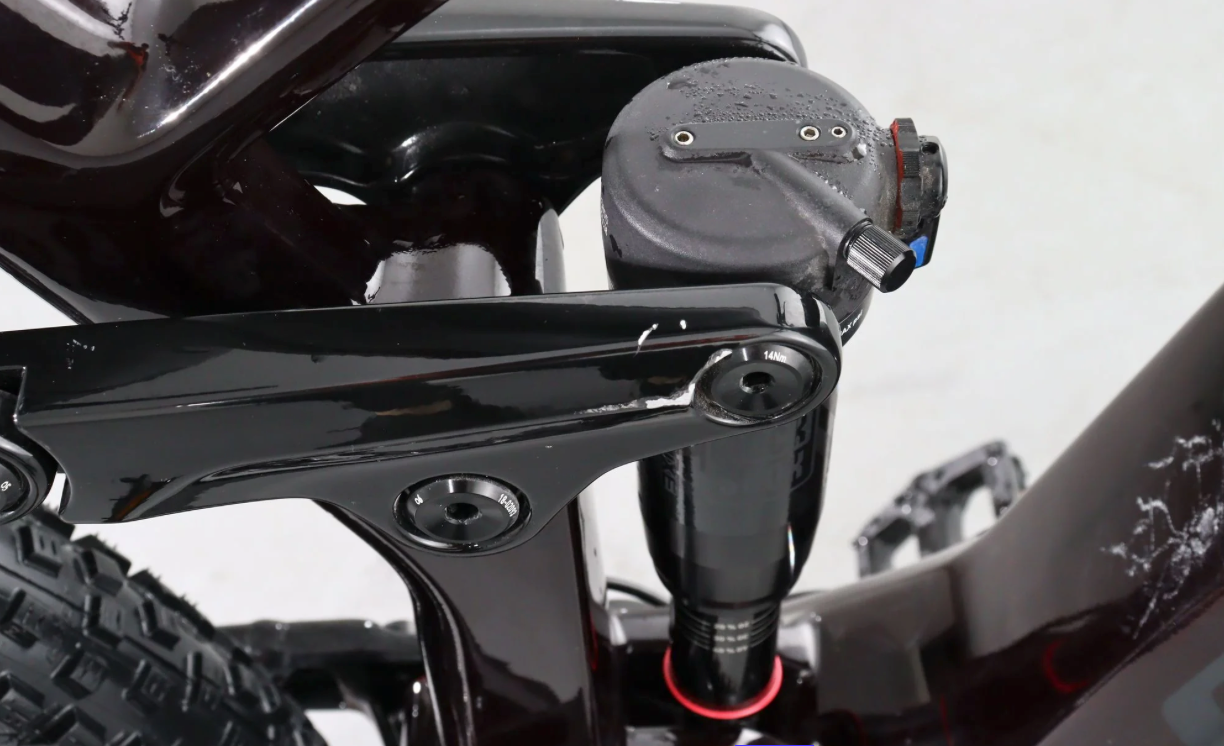 Cube Stereo Hybrid 140 Hpc Race 2024 - Bicicleta Reacondicionada