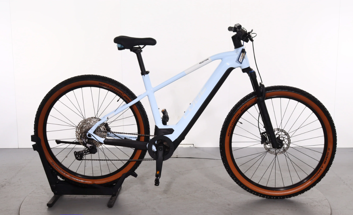 Cube Reaction Hybrid Pro   ( Año 2023  ) - Bicicleta Reacondicionada
