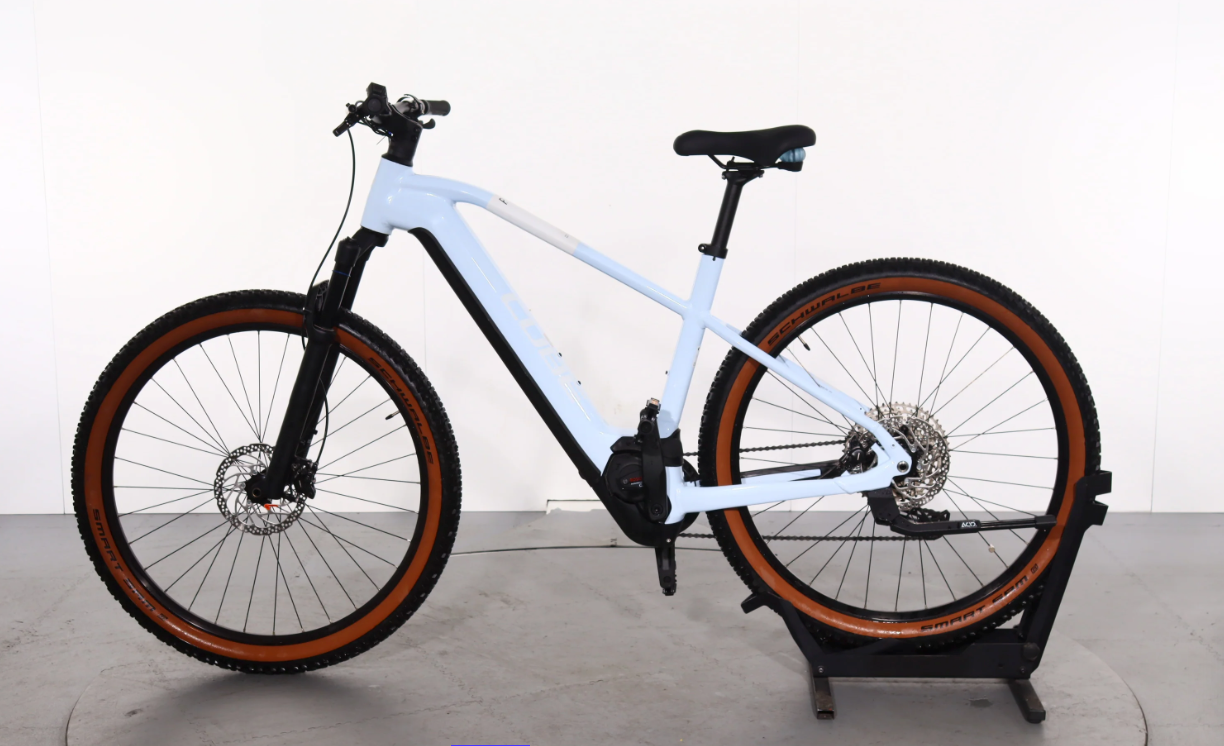 Cube Reaction Hybrid Pro   ( Año 2023  ) - Bicicleta Reacondicionada