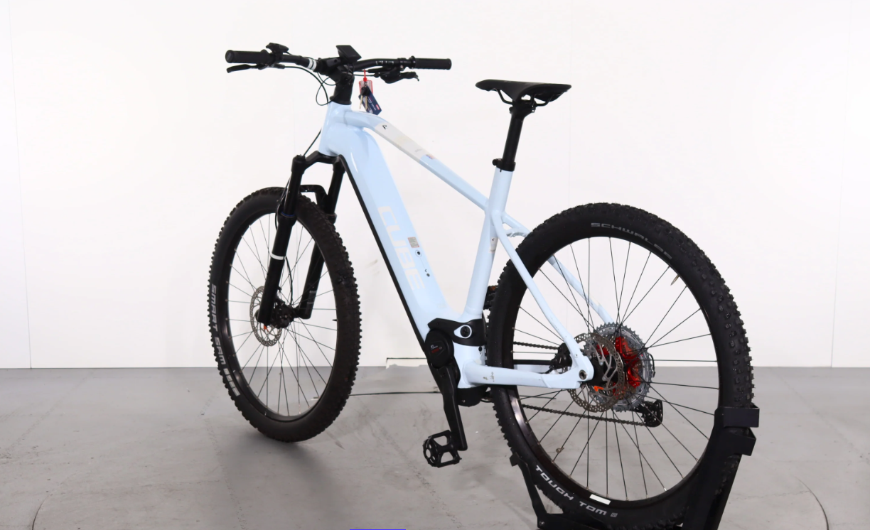 Cube Reaction Hybrid Pro Año 2023 - Bicicleta Reacondicionada