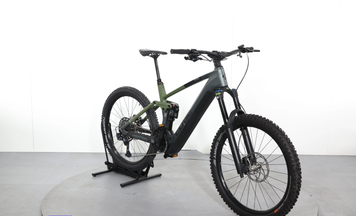 Cube Stereo Hybrid 160 HPA ActionTeam 500   Año 2023 - Bicicleta Reacondicionada