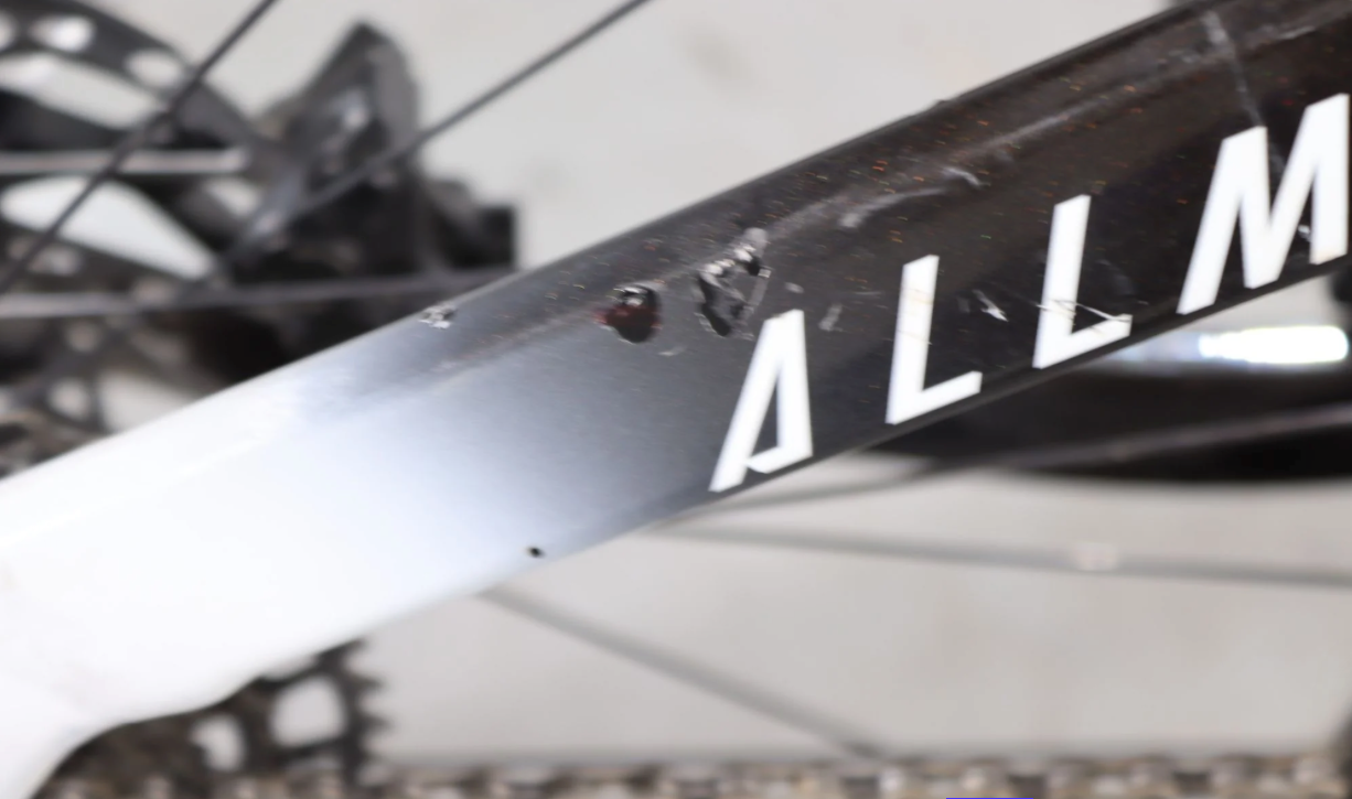 Haibike AllMtn CF 8  Año 2023 - Bicicleta Reacondicionada