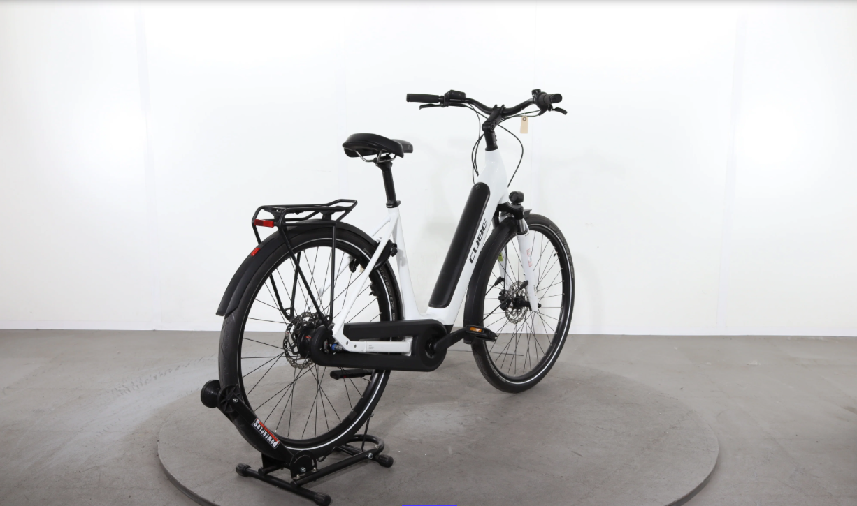 Cube Supreme Sport Hybrid One Año 2024 - Bicicleta Reacondicionada