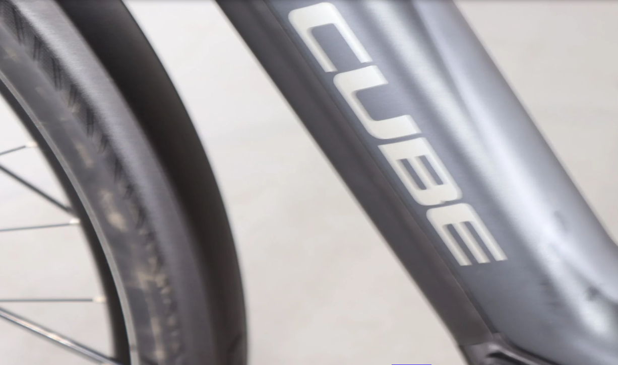 Cube Touring Hybrid Pro Año 2024 - Bicicleta Reacondicionada