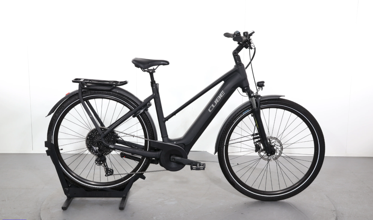Cube Touring Hybrid Pro    Año 2023 - Bicicleta Reacondicionada