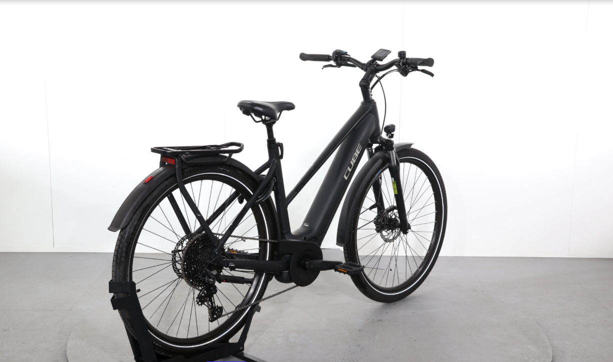 Cube Touring Hybrid Pro    Año 2023 - Bicicleta Reacondicionada