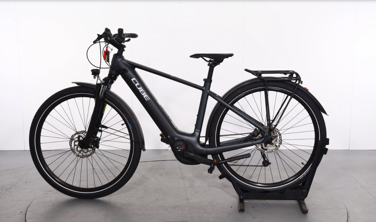 Cube Touring Hybrid Pro    Año 2023 - Bicicleta Reacondicionada