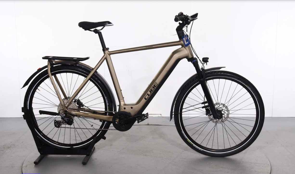 Cube Kathmandu Hybrid Pro    Año 2023 - Bicicleta Reacondicionada