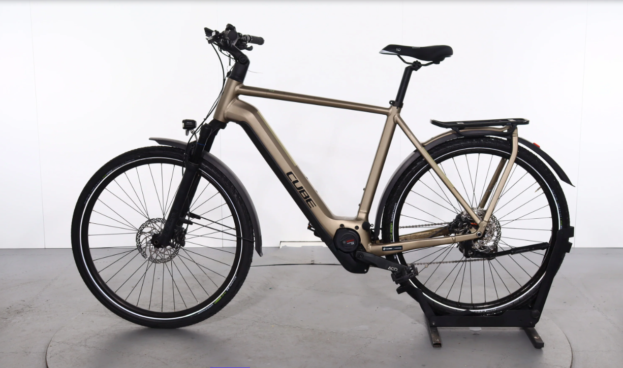 Cube Kathmandu Hybrid Pro    Año 2023 - Bicicleta Reacondicionada