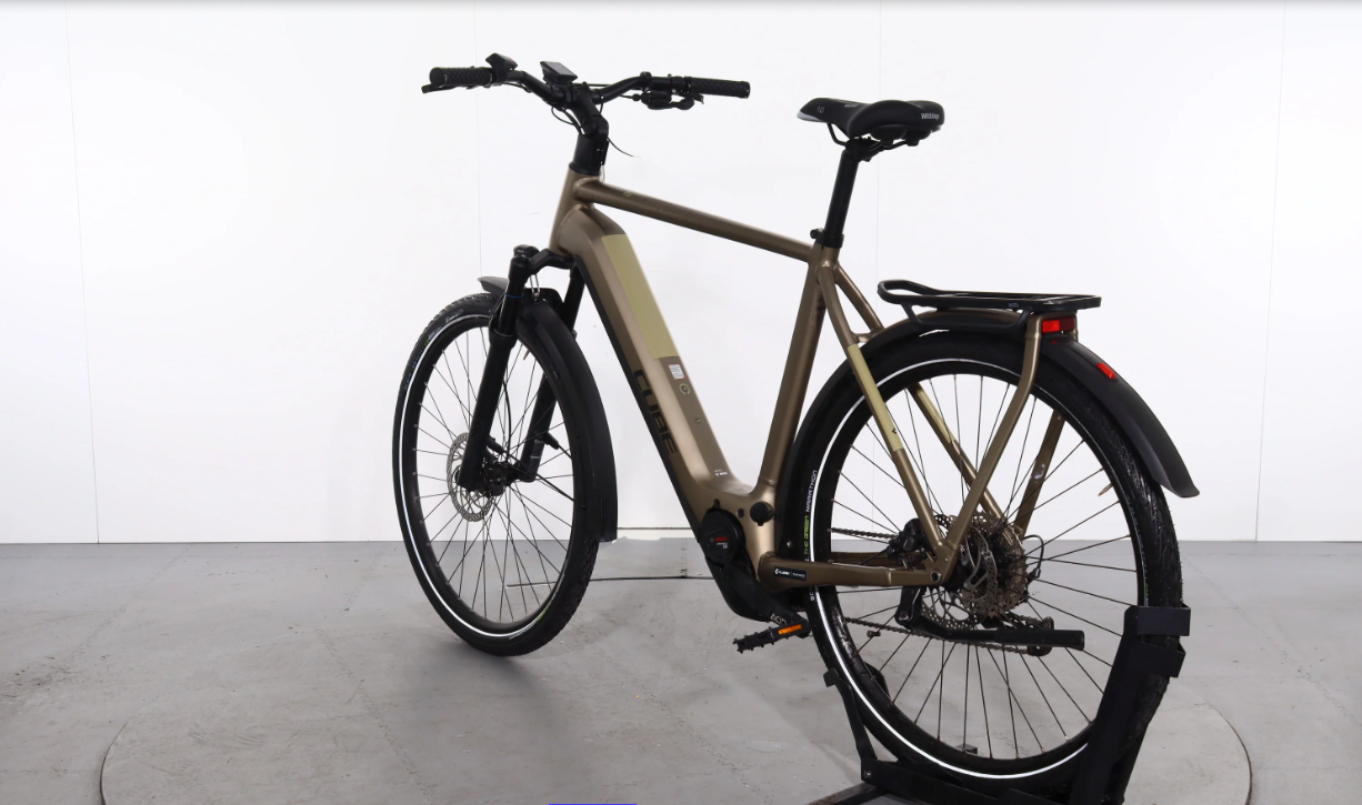Cube Kathmandu Hybrid Pro    Año 2023 - Bicicleta Reacondicionada