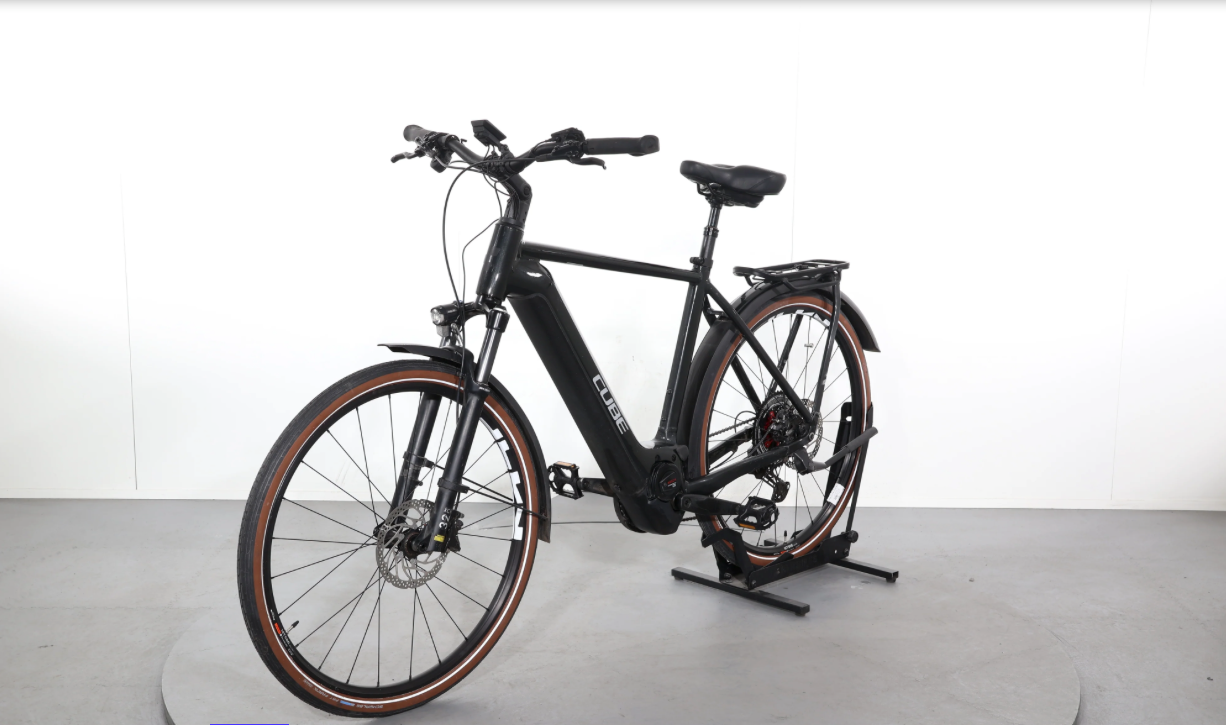 Cube Kathmandu Hybrid Exc 750    Año 2023 - Bicicleta Reacondicionada
