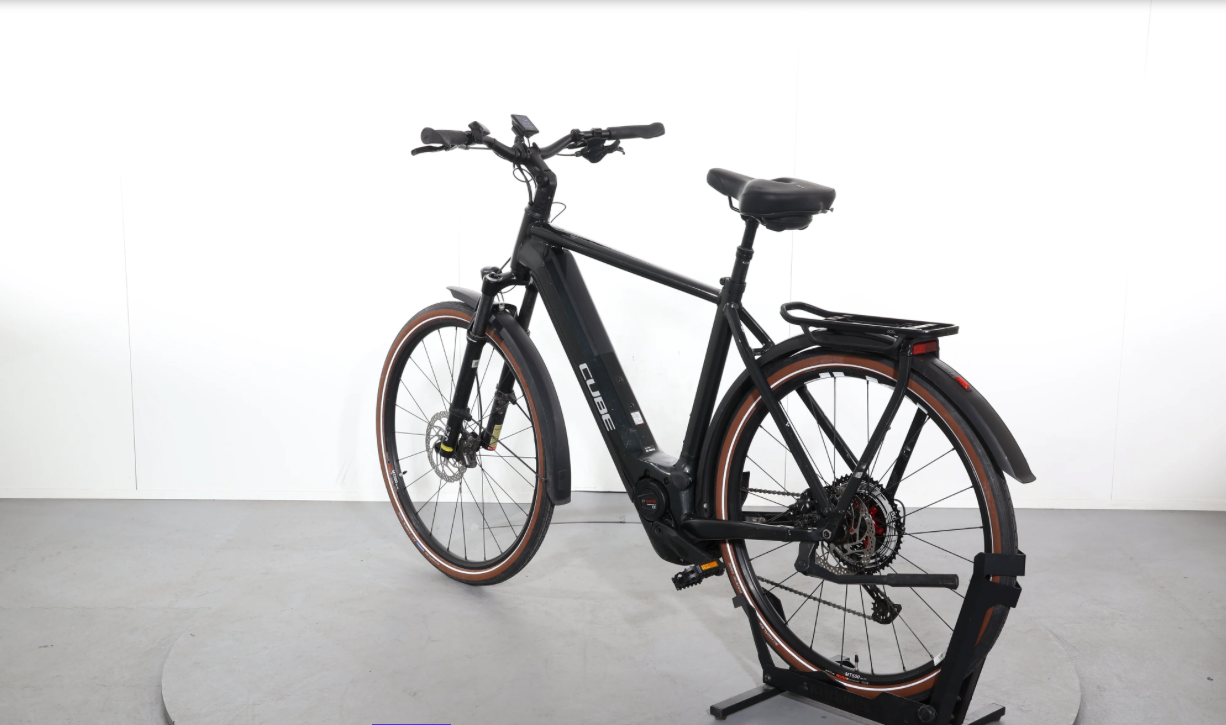 Cube Kathmandu Hybrid Exc 750    Año 2023 - Bicicleta Reacondicionada