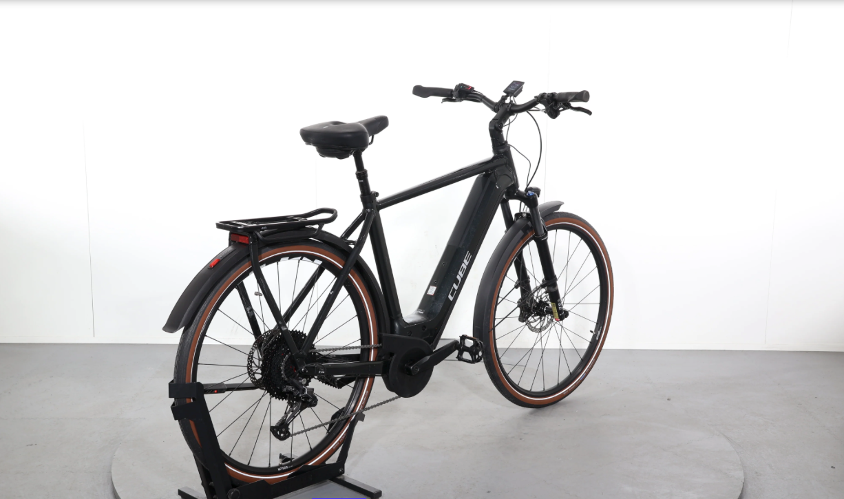 Cube Kathmandu Hybrid Exc 750    Año 2023 - Bicicleta Reacondicionada