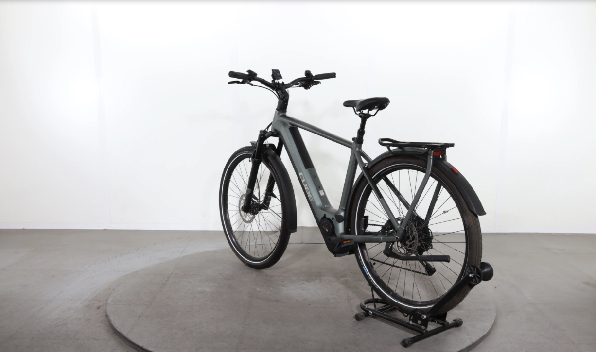 Cube Kathmandu Hybrid Pro 750    Año 2023 - Bicicleta Reacondicionada
