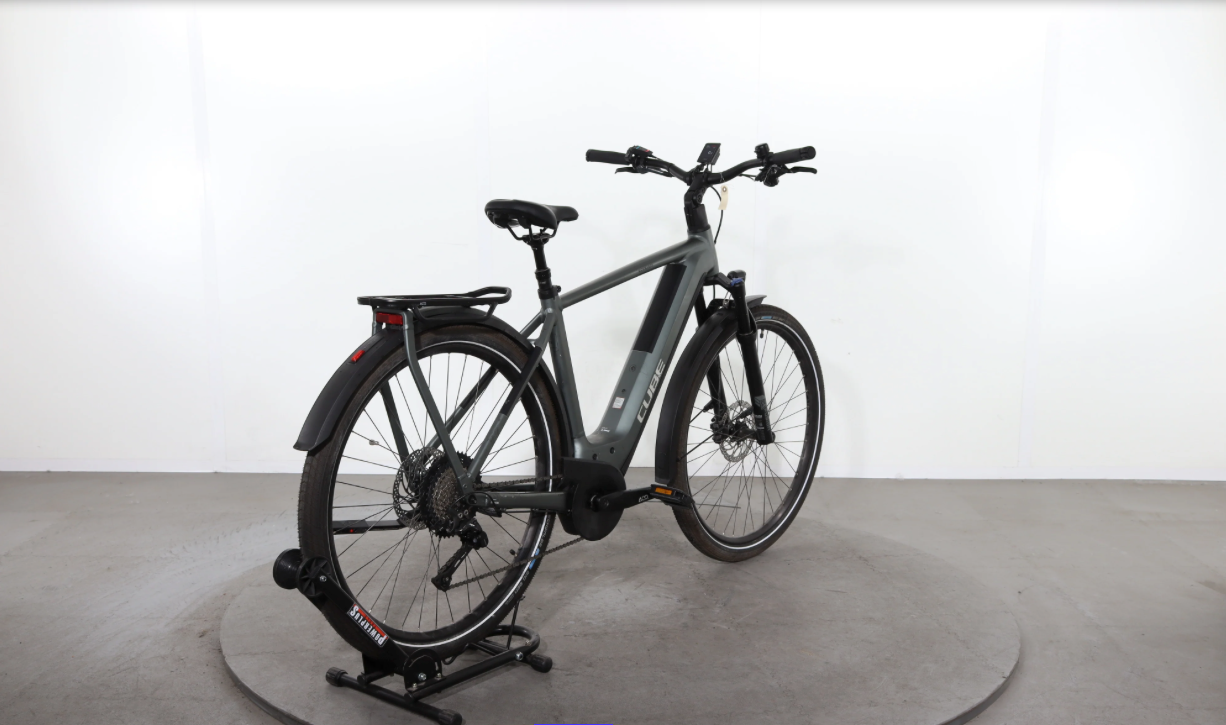 Cube Kathmandu Hybrid Pro 750    Año 2023 - Bicicleta Reacondicionada