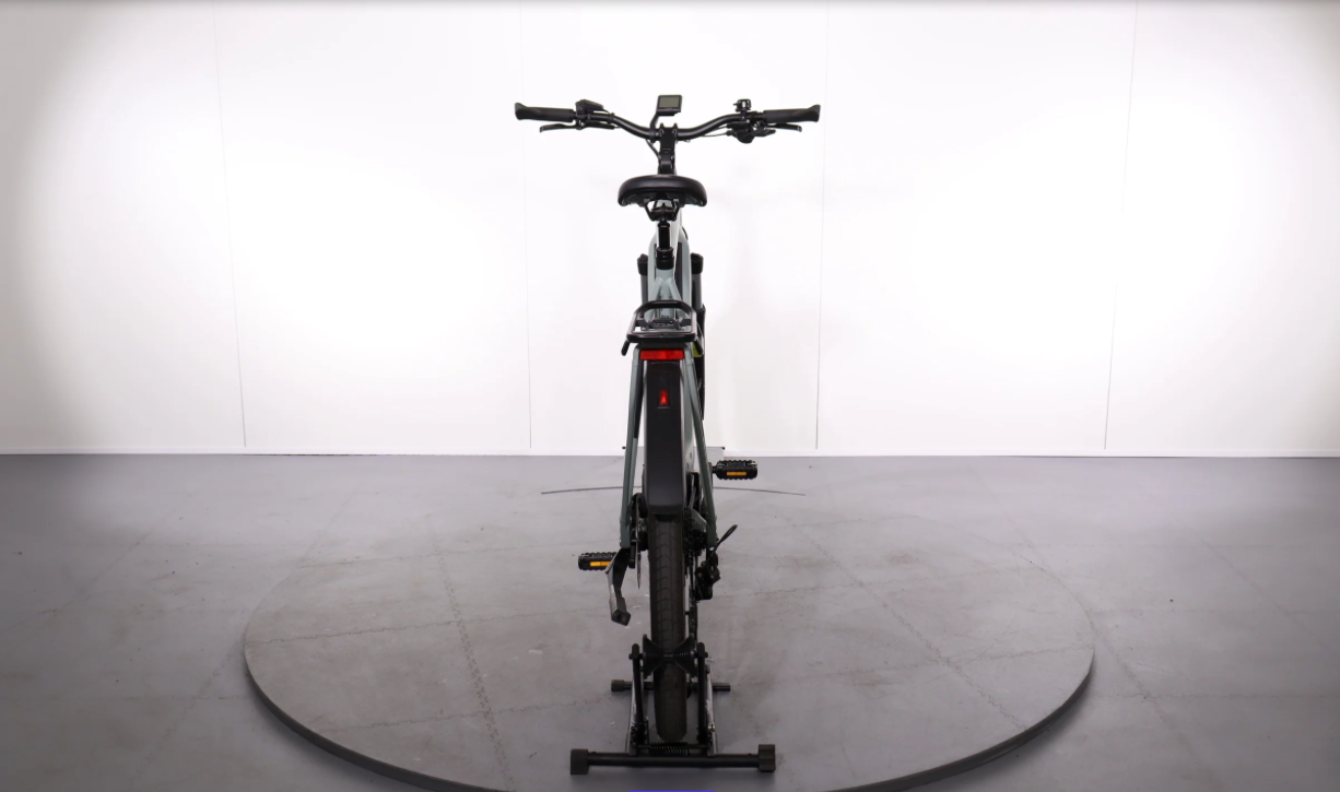 Cube Kathmandu Hybrid One 625    Año 2023 - Bicicleta Reacondicionada