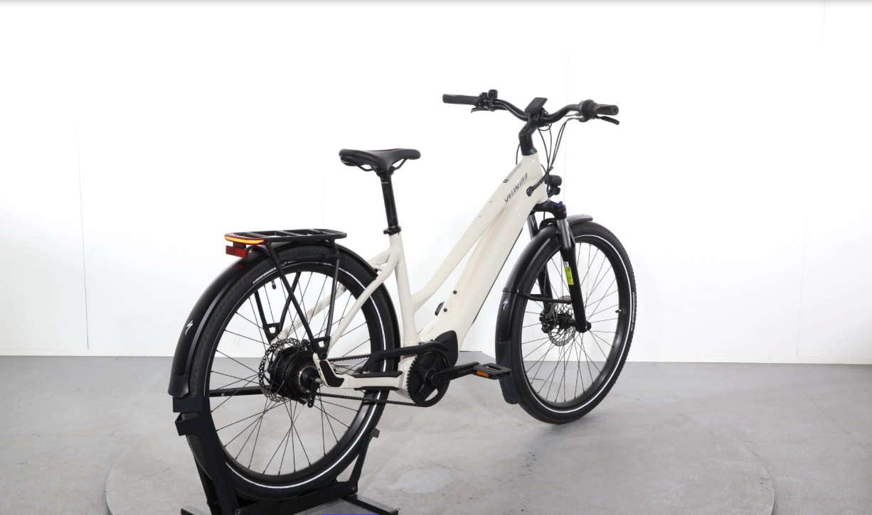Specialized Turbo Vado 3.0 Igh Step-Through    Año 2023 - Bicicleta Reacondicionada