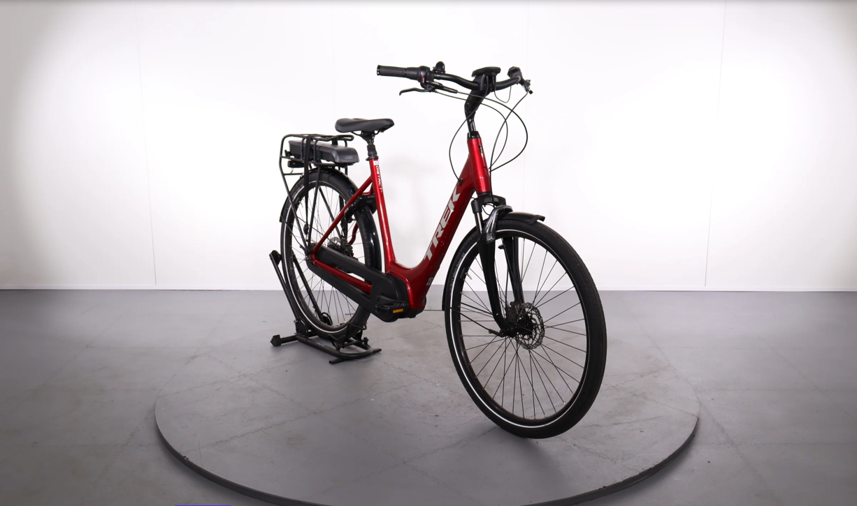 Trek district +4 Lowstep   Año 2023 - Bicicleta Reacondicionada