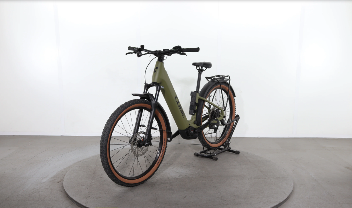 Cube Reaction Hybrid Race 750   Año 2024 - Bicicleta Reacondicionada