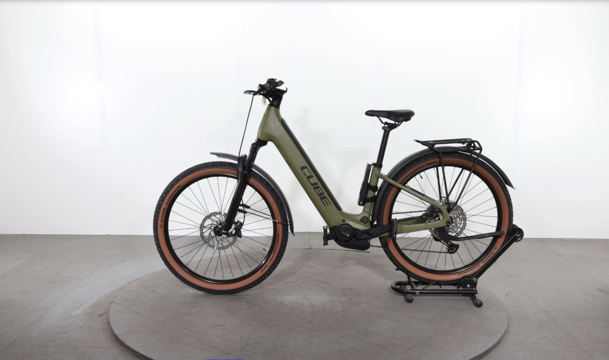 Cube Reaction Hybrid Race 750   Año 2024 - Bicicleta Reacondicionada