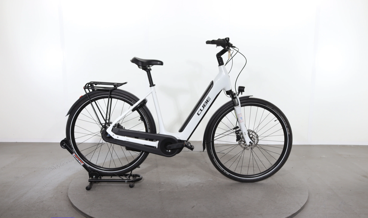 Cube Supreme Sport Hybrid One    Año 2024 - Bicicleta Reacondicionada