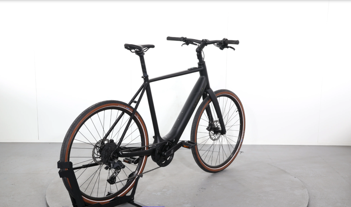 Cube Editor Hybrid Pro 400X    Año 2024 - Bicicleta Reacondicionada