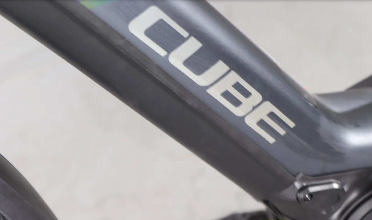 Cube Touring Hybrid Pro    Año 2024 - Bicicleta Reacondicionada