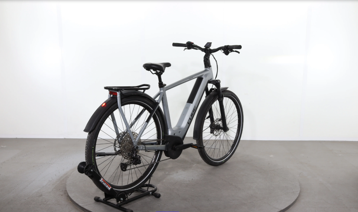 Cube Kathmandu Hybrid SLX    Año 2023 - Bicicleta Reacondicionada