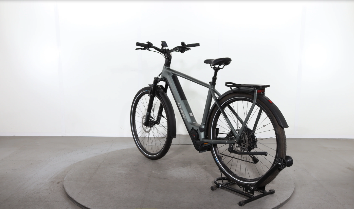 Cube Kathmandu Hybrid Pro 750 Año 2023 - Bicicleta Reacondicionada