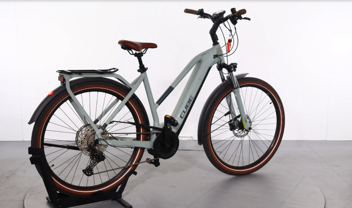 Cube Touring Hybrid Pro    Año 2022 - Bicicleta Reacondicionada