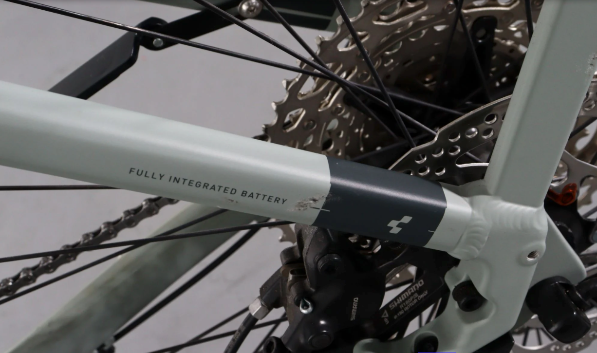 Cube Touring Hybrid Pro    Año 2022 - Bicicleta Reacondicionada