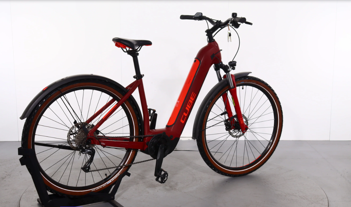 Cube Nuride Hybrid Performance Allroad    Año 2022 - Bicicleta Reacondicionada