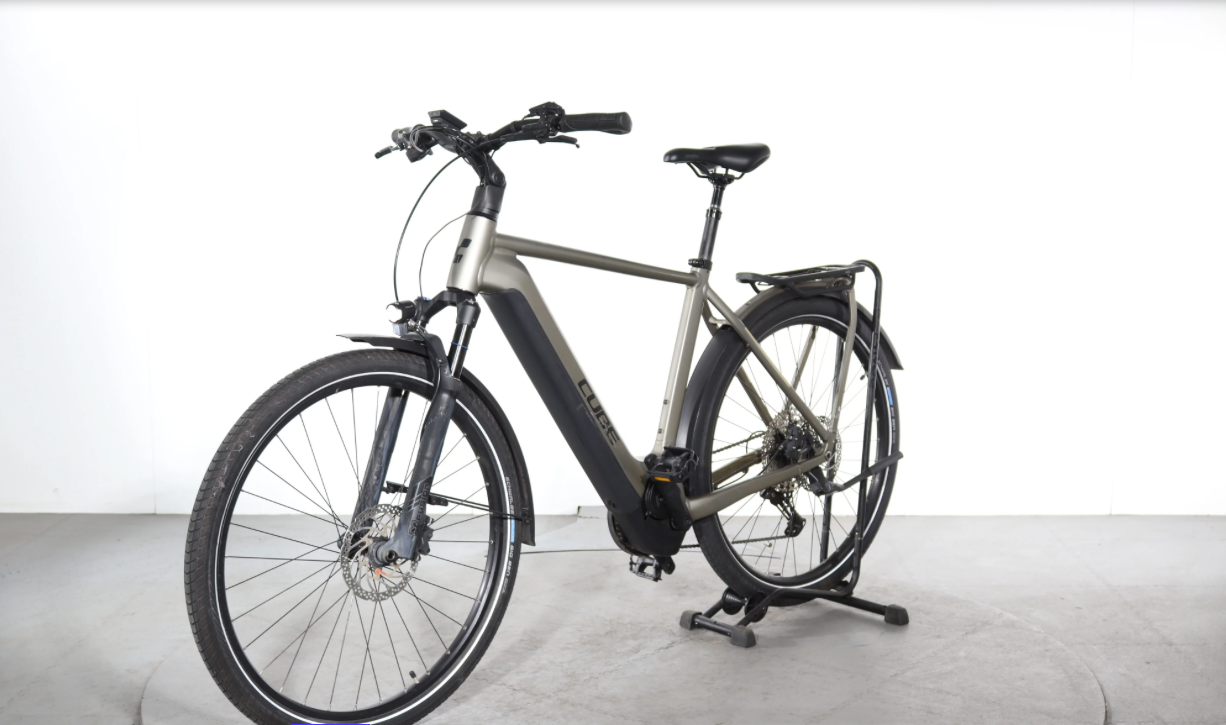 Cube Kathmandu Hybrid Pro   Año 2022 - Bicicleta Reacondicionada